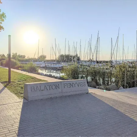 Nyaraló Marica Balatonfenyves