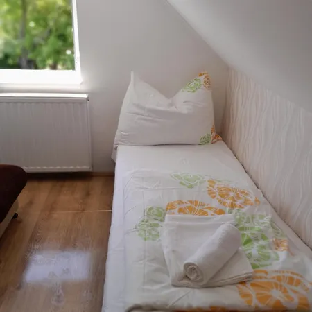Marica Holiday home Balatonfenyves